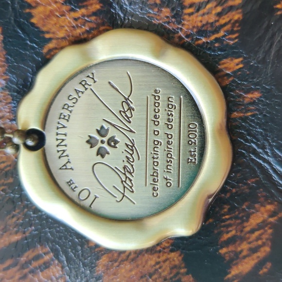 Patricia Nash Leather Novella Frame Bag w/Extra Strap: Tiger. NWOT - Picture 7 of 7